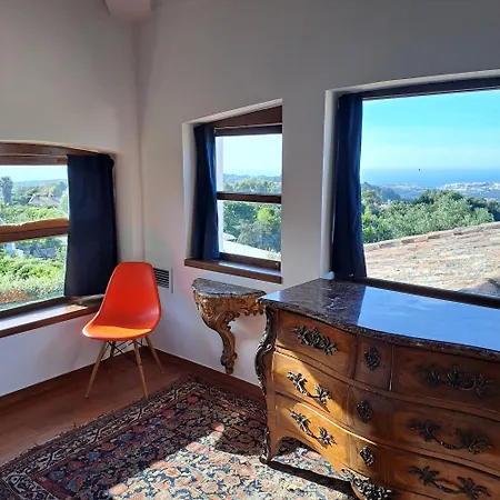 Hébergement de vacances Sintra V3 In Nordstarnan, Quiet Landscape With Stunning Views Of The Atlantic Coast, Colares, Sintra